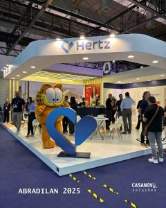 Estande da Hertz montado pela Casanova na Abradilan